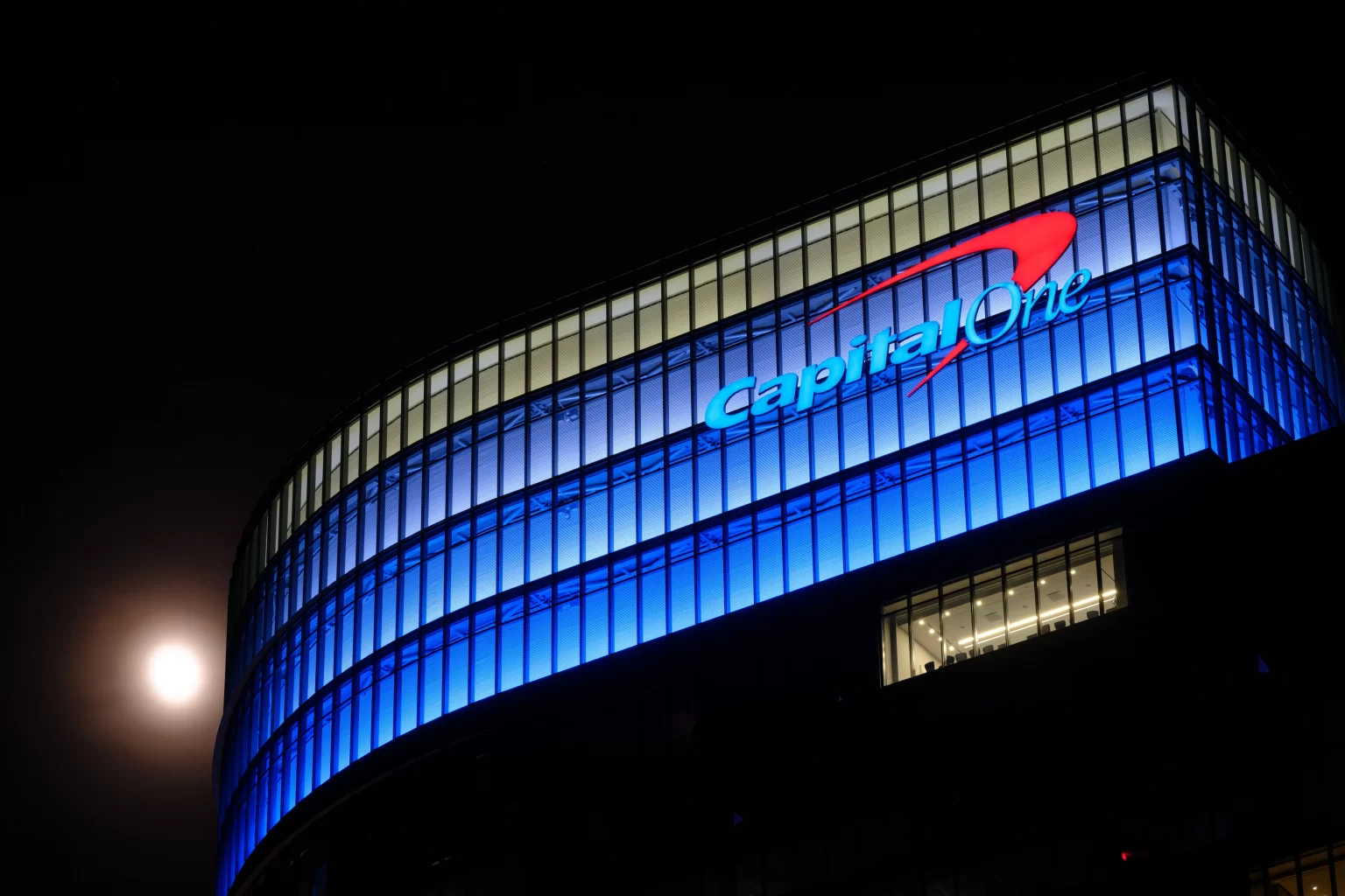 AttackFeed by Joe Wagner | Court reimposes original sentence for Capital One hacker   - CyberScoop