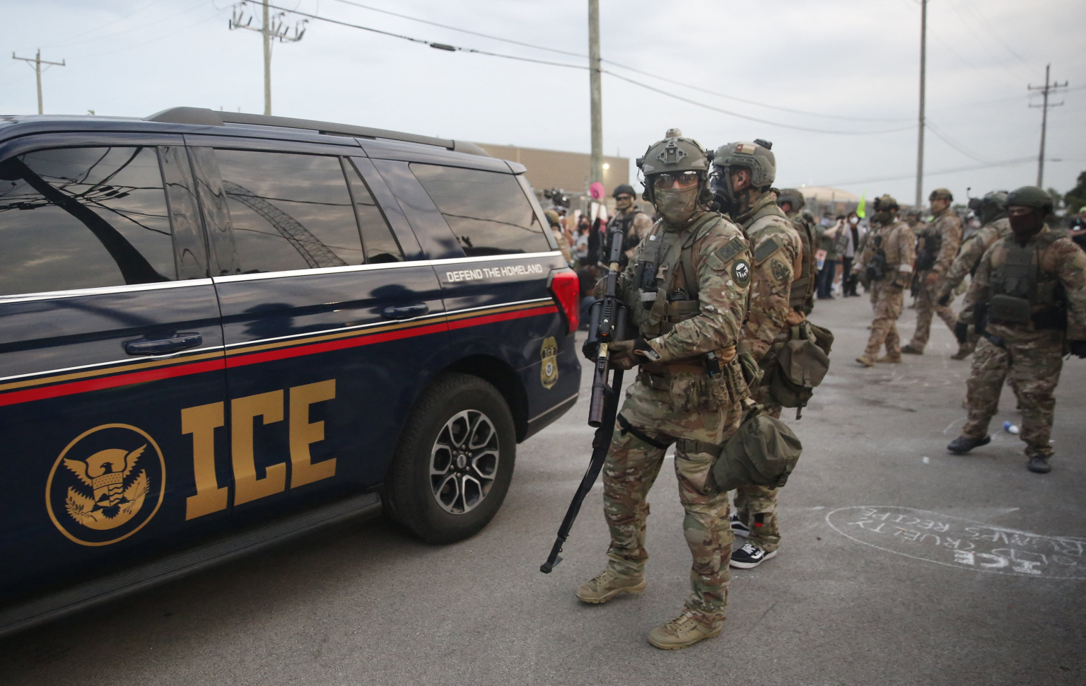 Privacy group sues feds over talks with tech companies on ICE raid trackers   – CyberScoop