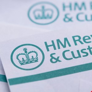 HMRC Warns of Over 135,000 Scam Reports –