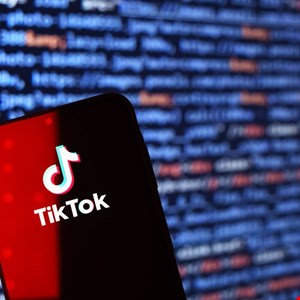 New Wave of AiTM Phishing Targets TikTok for Business –