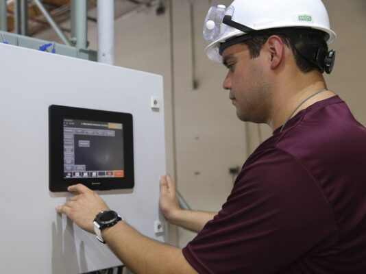 AttackFeed by Joe Wagner | Iranian hackers launching disruptive attacks at U.S. energy, water targets, feds warn  - CyberScoop